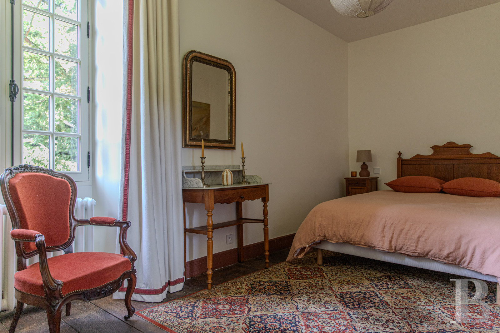 A carefully renovated 19th-century family home in the Plateau de Millevaches nature reserve in Flayat  - photo  n°39